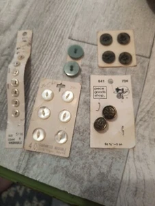 21 Piece Vintage Button Lot Please Look! - Picture 1 of 17