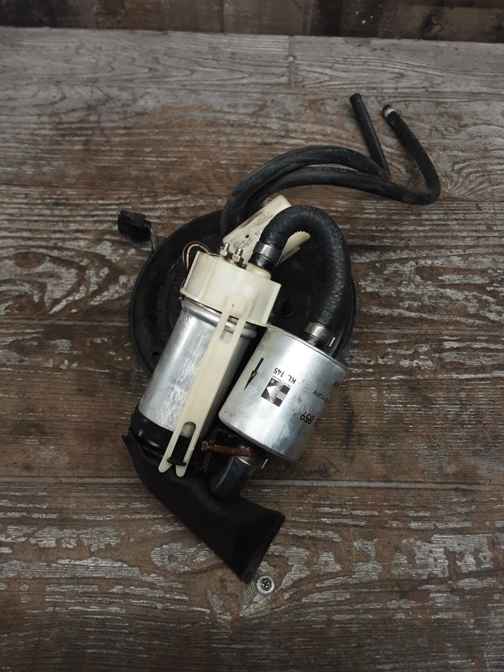 1999 99 98-05 BMW R1100 R1100S Gas Fuel Petrol Pump Sending Unit Assembly BR-688 - Image 1 of 4