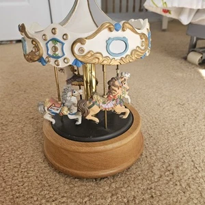 The American Carousel by Tobin Fraley #4139 Limited Edition #881/4500 - 4 Horse - Picture 1 of 3
