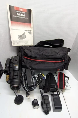 Vtg JVC Camcorder Player  Videomovie GR-M4 W/Coast Bag, Manual And Others - Image 1 of 4