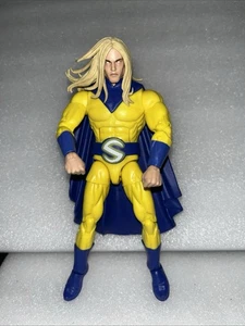 Figura de acción Hasbro Marvel Legends Series Marvel’s Sentry 6" - F3435 - Imagen 1 de 9
