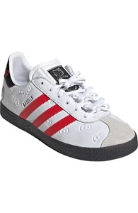 Adidas Originals x Hello Kitty Gazelle CF EL I IH9956 nuove con scatola bianco/rosso/nero taglia 5K - Foto 1 di 8