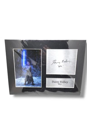Foto autógrafa preimpresa firmada por Daisy Ridley A4 regalo para un fan de Star Wars Foto 1 de 4