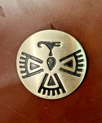Deslizador Thunderbird Bolo inspirado en Navajo hecho en Japón cóncavo 1-13/16" de diámetro Foto 1 de 3