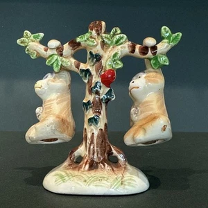 Monkeys Hanging On A Tree Ceramic Salt And Pepper Shakers Japan Vintage - Picture 1 of 13