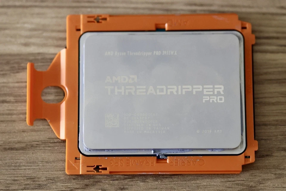 AMD Ryzen Threadripper Pro 3955WX 16-Core CPU, Lenovo Vendor Locked - Image 1 of 1