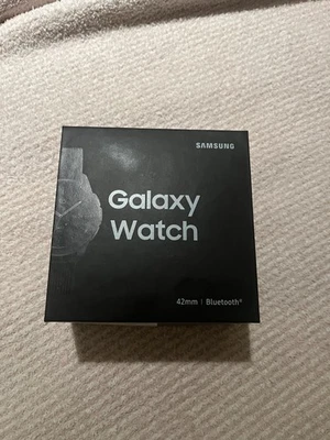 Brand New Samsung Galaxy SM-R810 42mm Midnight Black Smart Watch - Image 1 of 4