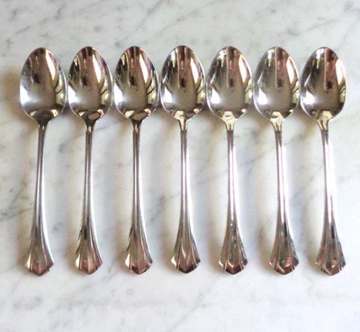 Oneida Deluxe Stainless Rushmore 6 inch Set of 7 Teaspoons - Image 1 of 3