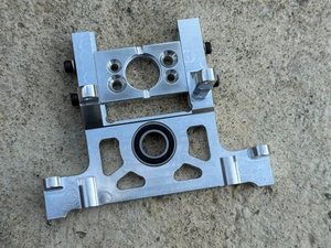 Montaje de motor de aluminio para Traxxas Slash LCG 4X4 VXL plateado - Imagen 1 de 5