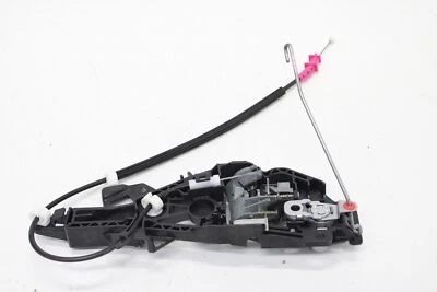 Chevrolet Blazer 2019-2024 soporte de manija de puerta exterior delantero izquierdo OEM Foto 1 de 4