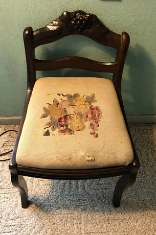 Antique Vanity Bench Dark Mahogany Piano/Dressing Needlepoint Floral Cover