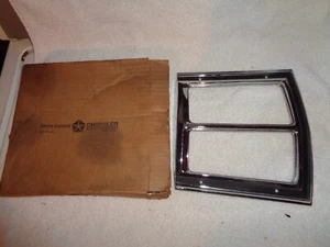 NOS Mopar 1969 Dodge Dart Right Taillight Bezel - Picture 1 of 1