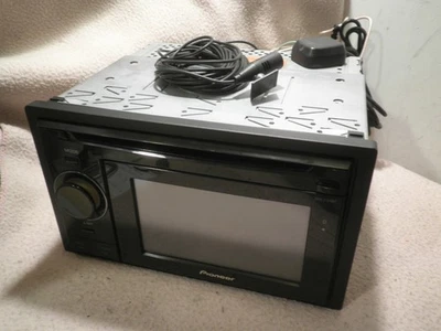 PIONEER AVIC F320BT AUTORADIO CD CON NAVIGATORE OTTIMO STATO COMPLETA PERFETTA - Immagine 1 di 4