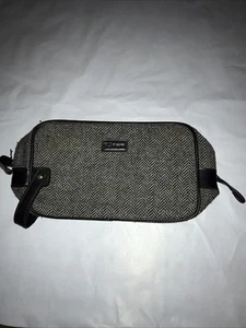 KITON Fragrance, Tailor Made. Mens Wool Blend Houndstooth Accessory Bag - Picture 1 of 3