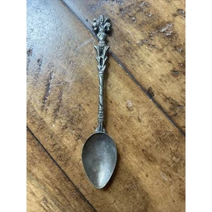 Vintage Silverplate tea spoon from Italy/Bordini Montagnani style. Super Cute! - Picture 1 of 5
