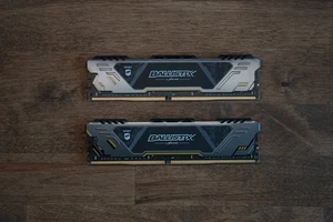 Crucial Ballistix Sport AT 32GB (2x16GB) DDR4-3200 MHz Desktop Gaming Memory - Picture 1 of 2