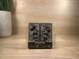 Figpin Mickey& Minnie Mouse Black And White 2-Pack #444 #445 LE 750 *FAST SHIP* - Picture 1 of 2