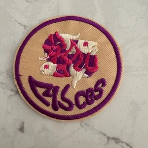 Pisces Zodiac Sign Patch Beige Purple-Trim Sewing & Craft Embroidered Sew-On - Picture 1 of 3