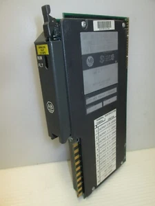 ALLEN BRADLEY ANALOG OUTPUT MODULE 1771-OFE2/B 12-BIT-CURRENT-OUTPUTS 4-CHANNELs - Bild 1 von 6