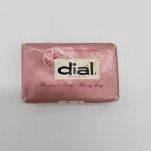 Dial Bath Size Deodorant Beauty Bar Soap 5 OZ Vintage NOS Pink Wrapper AT-7 - Picture 1 of 8