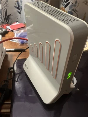 Cisco AT&T 3G Microcell Wireless Signal Amplifier - DPH151 Open Box/New Tested - Image 1 of 3