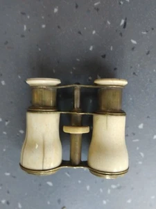 Ivorine Opera Glasses 1930’s Vintage Unbranded - Foto 1 di 5