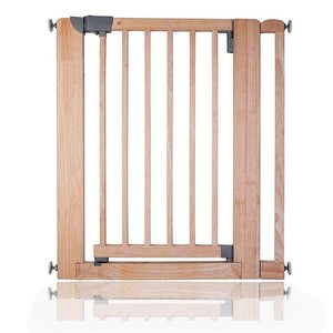 safetots chunky wooden stair gate
