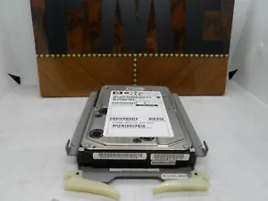 Disque dur HP 18Go SCSI 10K avec plateau rp2470 rp2430 0950-4225 HP04 A6741-69001 - Photo 1/3