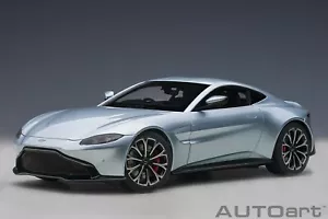 Aston Martin Vantage RHD 2019 magnético plateado modelo de coche de Autoart 70276 - Imagen 1 de 11