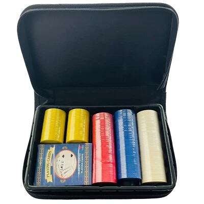 Cardinal’s Texas Hold ’Em Tournament Poker Set w/ Travel Case - Complete! New - Image 1 of 4