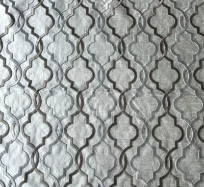 Kravet Silver Pewter Elegance 34415  24"x24 " Fabric Remnant - Image 1 of 4