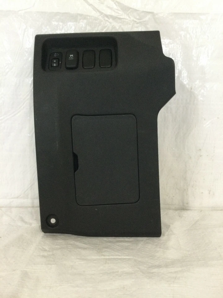 2013 三菱 RVR 左下仪表板膝盖装饰带雾灯牵引开关原始设备制造商 — 第 1/4 张图片