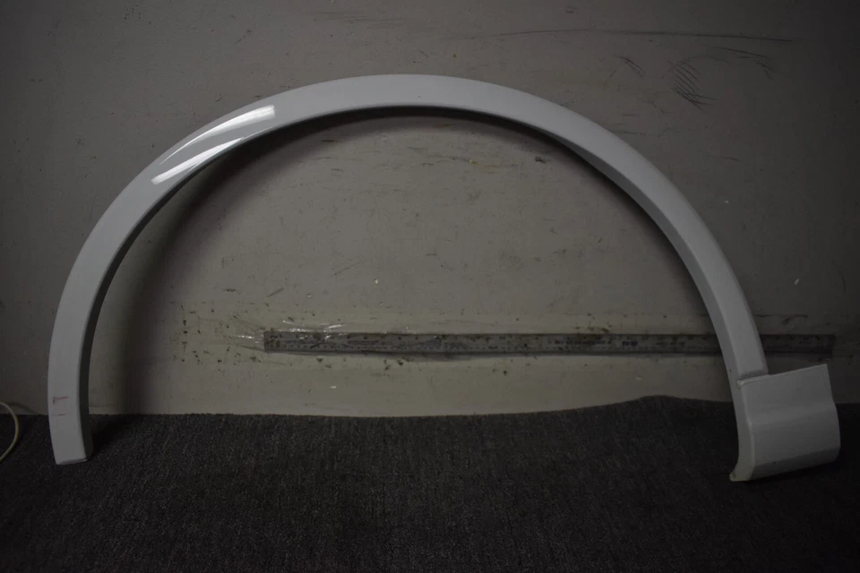 AUDI FENDER FLARE FACTORY OEM Foto 1 de 4