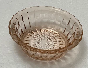 Jeannette Windsor Diamond Depression Pink Small Fruit Dessert Bowl - Picture 1 of 4
