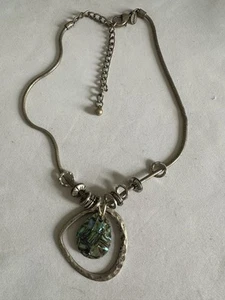 Collar colgante con caparazón de abulón mosaico de Chico de 15-19" lágrima con cuentas de metal - Imagen 1 de 9