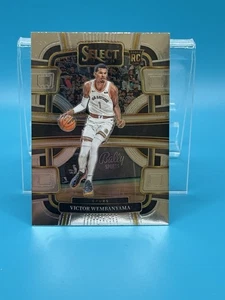 2023 Seleziona Victor Wembanyama Rookie Concourse #87 - Foto 1 di 2