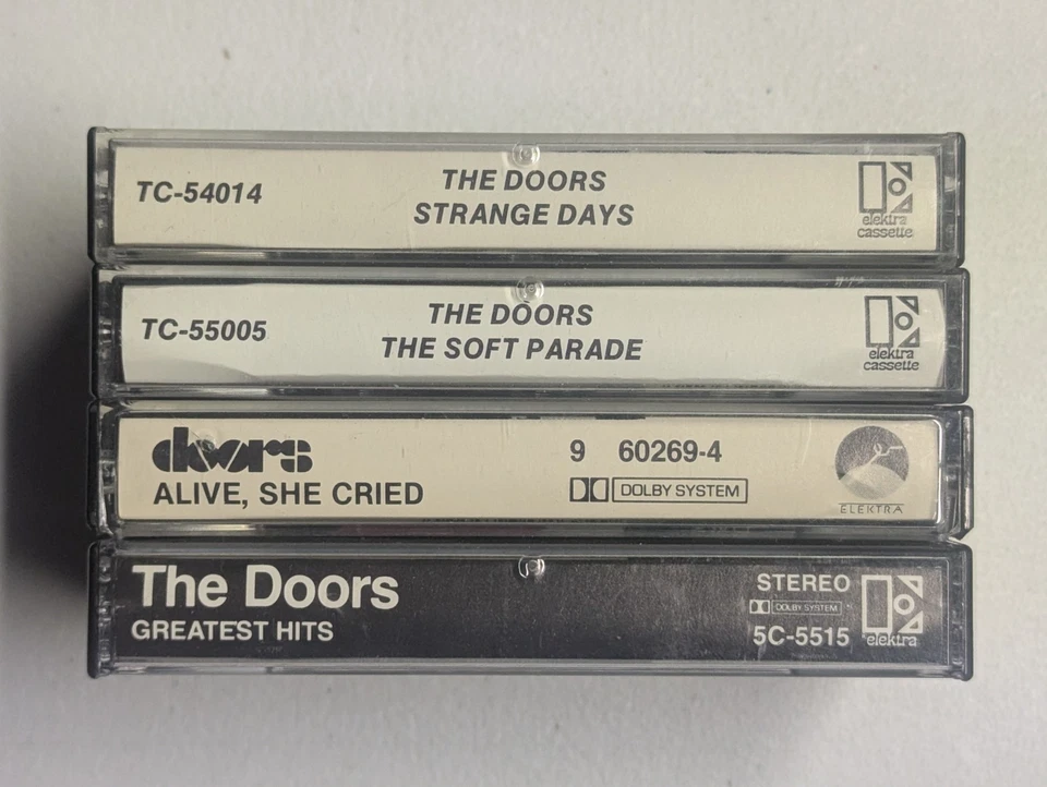 THE DOORS Cassette Tape Lot/4: Strange Days, The Soft Parade, Greatest Hits + 1 - Image 1 of 4