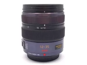 Near Mint Panasonic H-HS12035 LUMIX G X VARIO 12-35mm F/2.8 POWER OIS Lens #L025 - Picture 1 of 3