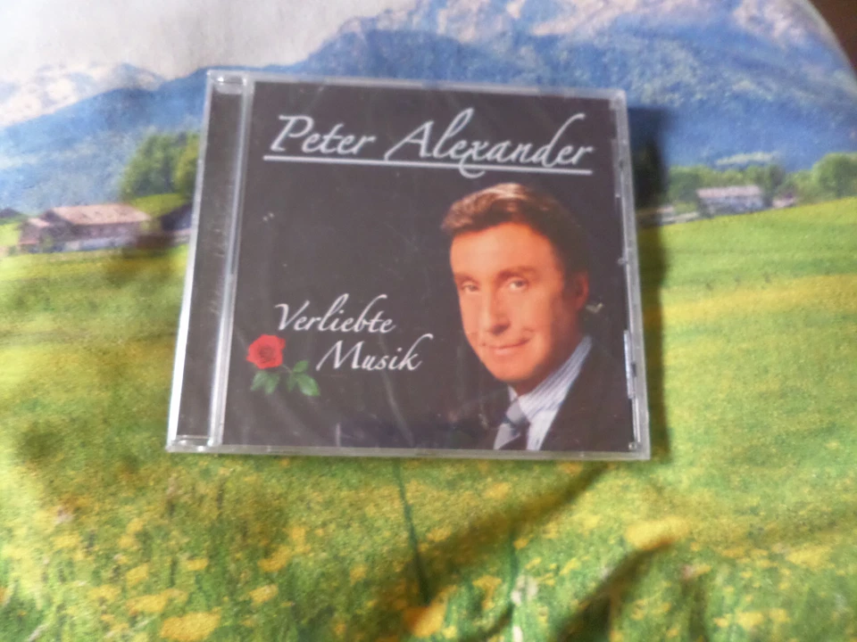 CD   Peter Alexander -  Verliebte Musik,  CD ist NEU & OVP. - Bild 1 von 2