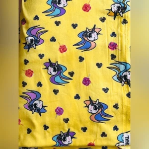 SFI Yellow Unicorn Heads 2-way Stretch Brushed Jersey Knit Fabric 66" x 3 Yard - Picture 1 of 4