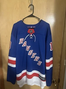 Artemi Panarin New York Rangers Men's Large Blue Jersey Size Large - Picture 1 of 2