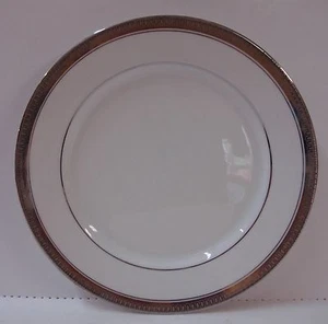 Rosenthal Continental HERZOGIN Essteller/s PLATIN VERKRUSTET Weitere Artikel verfügbar - Bild 1 von 3