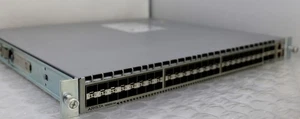 ARISTA DCS-7050SX-64 - 48x 1/10G SFP+ / 4x 40G QSFP+ Managed Switch R-F Flow - Picture 1 of 4