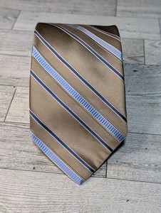 Corbata Michael Kors Para Hombre Bronceada Y Azul Rayas Diagonales 100% Seda 60" x 3 1/2"  - Imagen 1 de 6
