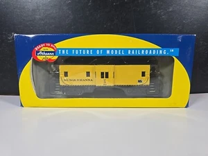Athearn 74680 Susquehanna Bay Window Caboose 0121 - Bild 1 von 6
