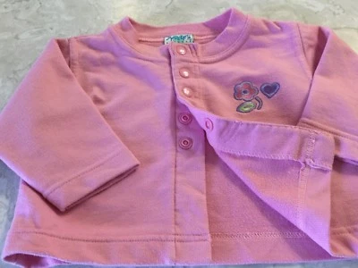 Cárdigan a Presión Rosa Infantil Sprockets con Acento Flor Corazón Talla 12 Meses Foto 1 de 4