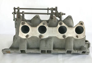 Colector de admisión Weber Cast Alum Cross Ram, Buick/Olds/Pontiac/Rover 215 hot rods - Imagen 1 de 7
