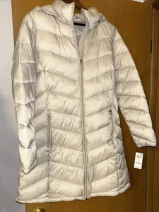 Charter Club L Grey Owl With Hood, 2 Zip Pockets & Carry Pouch. NWT - Picture 1 of 9