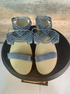 Buckle Faryl By Faryl Robin NWT Women's Sandals Flats Size 10 Blue Gray - Picture 1 of 10
