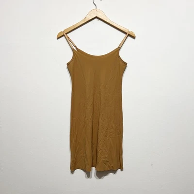 Commando 经典迷你吊带塑形无缝内衣懒人连衣裙焦糖 S/M — 第 1/3 张图片